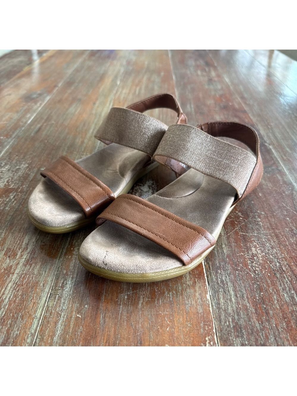 Lands' End Brown & Beige Sandals Size 6.5 Womens Casual Shoe Toe Tone Summer